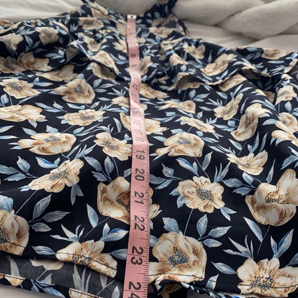 Cold Shoulder Ruffle Blouse - Picture 10 of 10